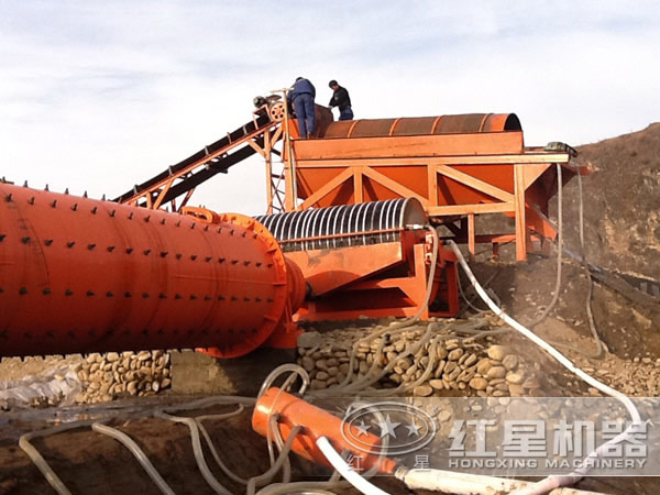 球磨機(jī)現(xiàn)場(chǎng)工作圖 球磨機(jī)現(xiàn)場(chǎng)工作圖