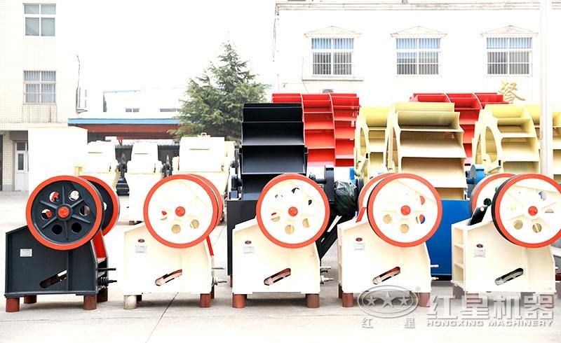 PE200×350顎式破碎機(jī)設(shè)備展示 PE200×350顎式破碎機(jī)設(shè)備展示